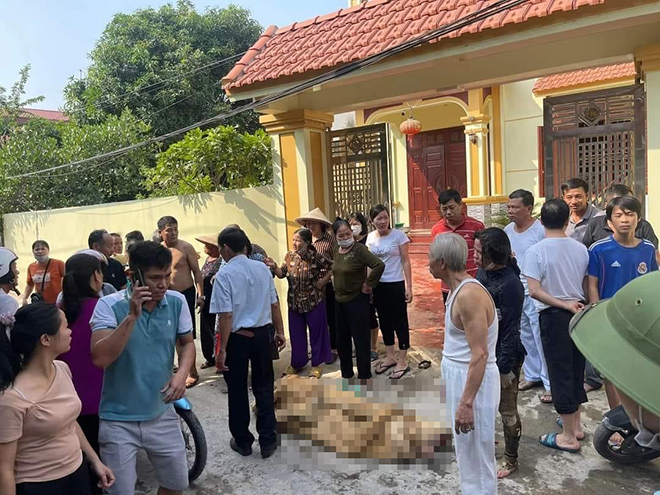 Vụ 3 con gái đổ xăng đốt nhà mẹ: Người dân bủn rủn khi kể lại phút đưa các nạn nhân ra ngoài - Ảnh 2.