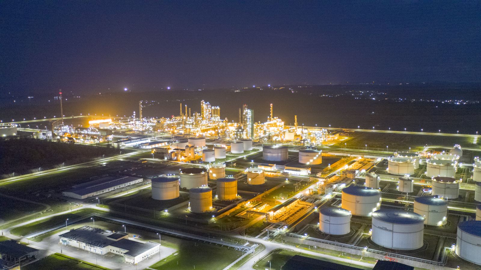 Cụm công trình khoa học giúp NMLD Dung Quất làm lợi hơn 4.200 tỷ đồng - ảnh 2