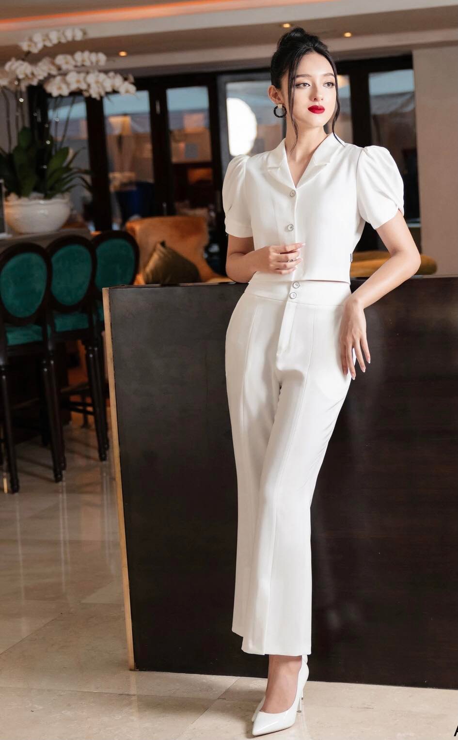Phụ nữ hiện đại: Thời thượng và kiêu hãnh - ảnh 1