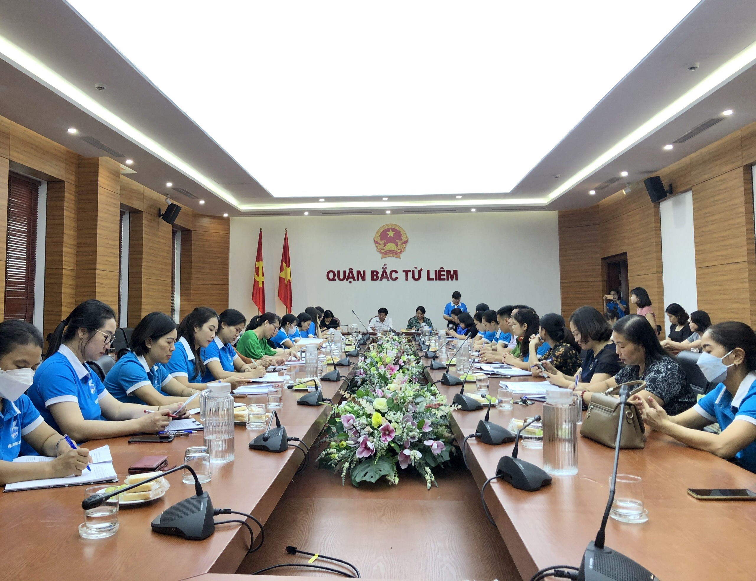 An toàn nơi công cộng cho trẻ em gái: Vì một xã hội bình đẳng, toàn diện - ảnh 1