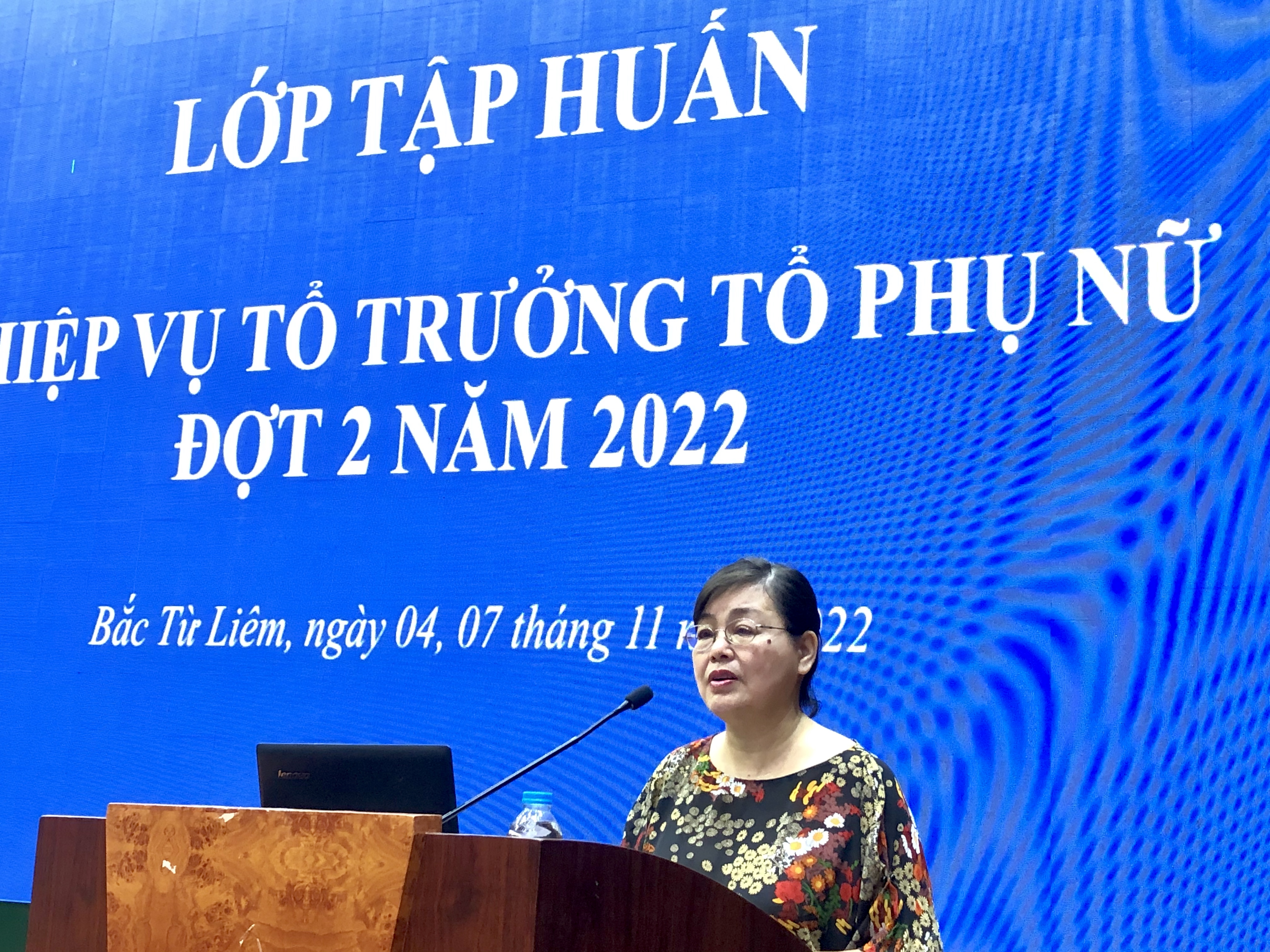 Hội LHPN quận Bắc Từ Liêm tập huấn điều lệ Hội cho 180 tổ trưởng, tổ phó phụ nữ - ảnh 1