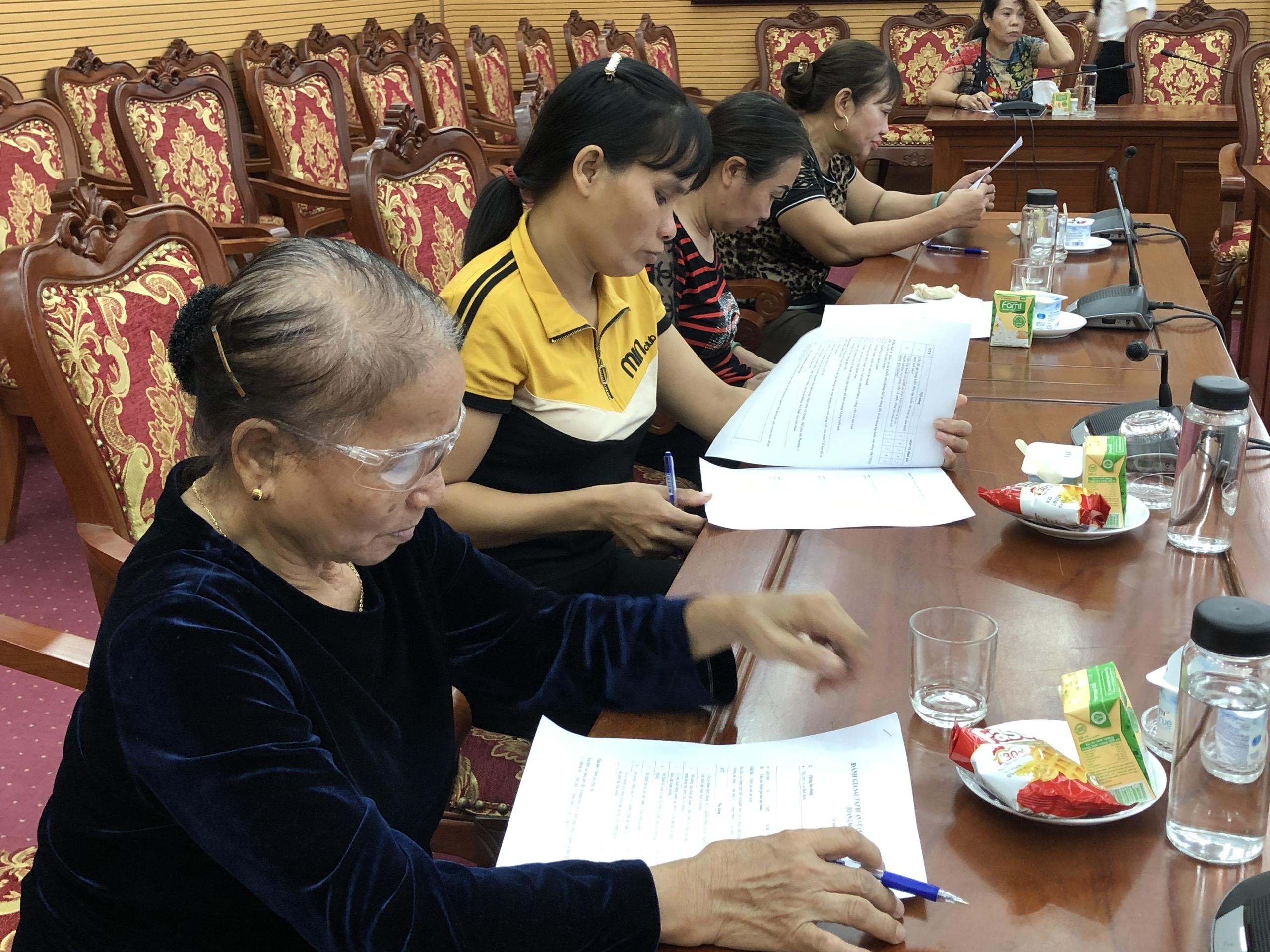 Phụ nữ ve chai sẽ góp phần bảo vệ môi trường bền vững - ảnh 4
