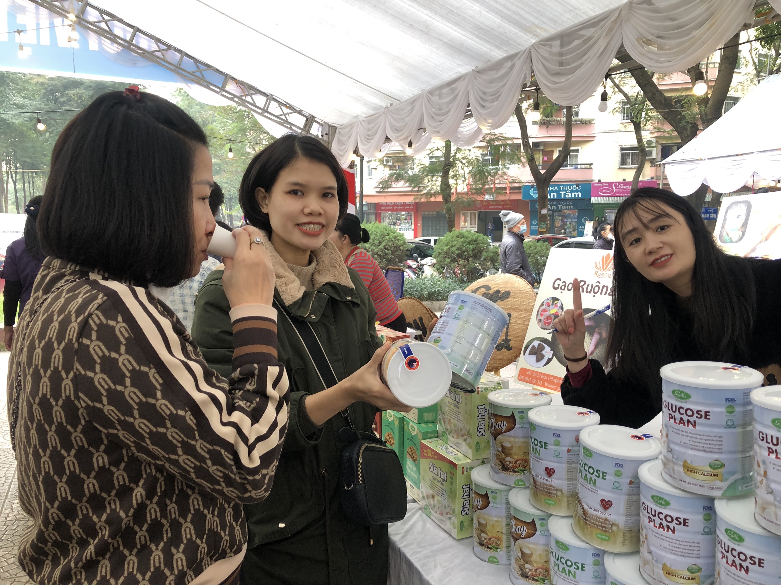 Chuyển đổi số giúp kết nối tiêu thụ sản phẩm cho doanh nghiệp do nữ làm chủ - ảnh 4