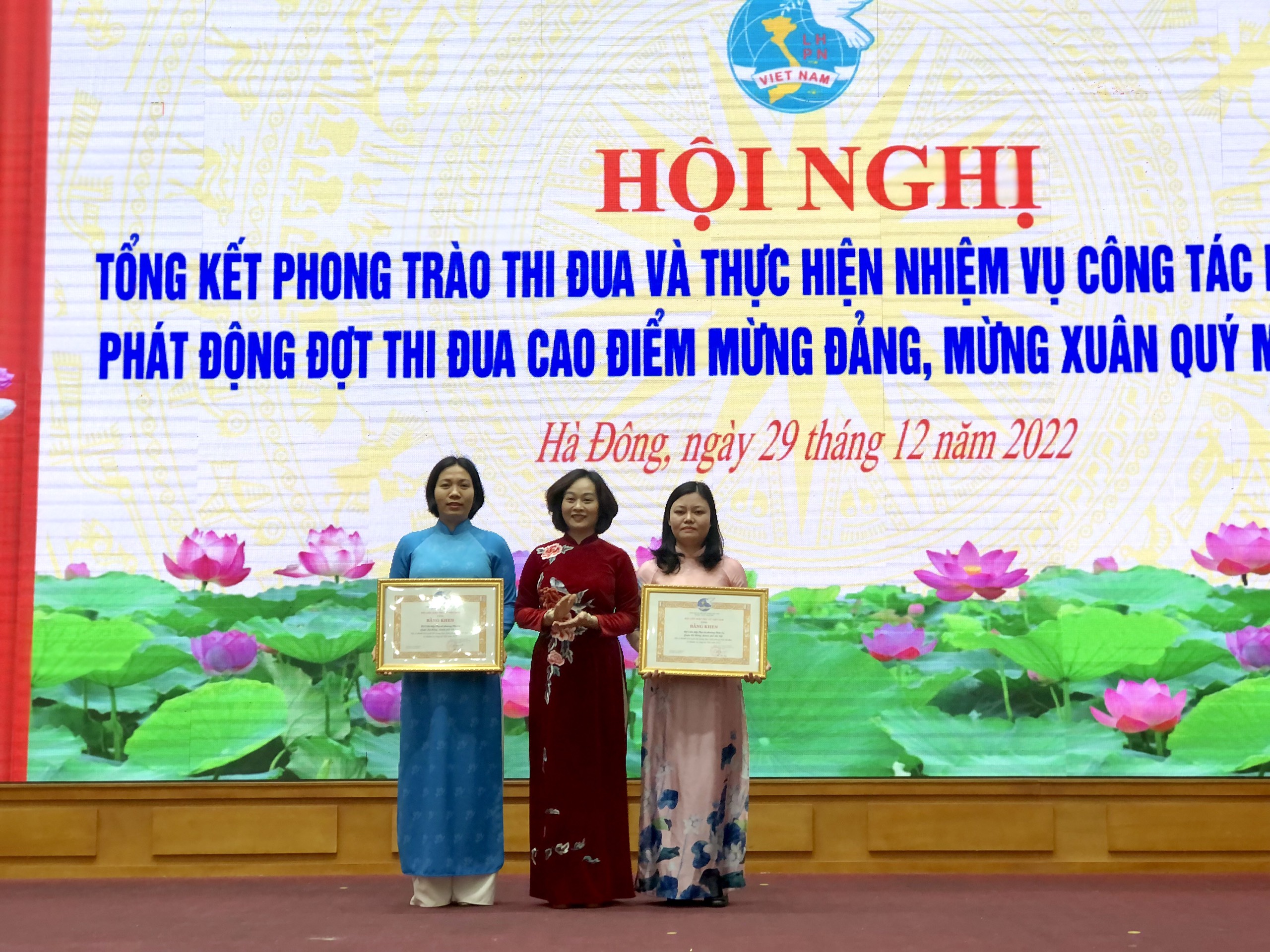 Hội LHPN quận Hà Đông: 11/13 chỉ tiêu vượt kế hoạch năm 2022 - ảnh 5