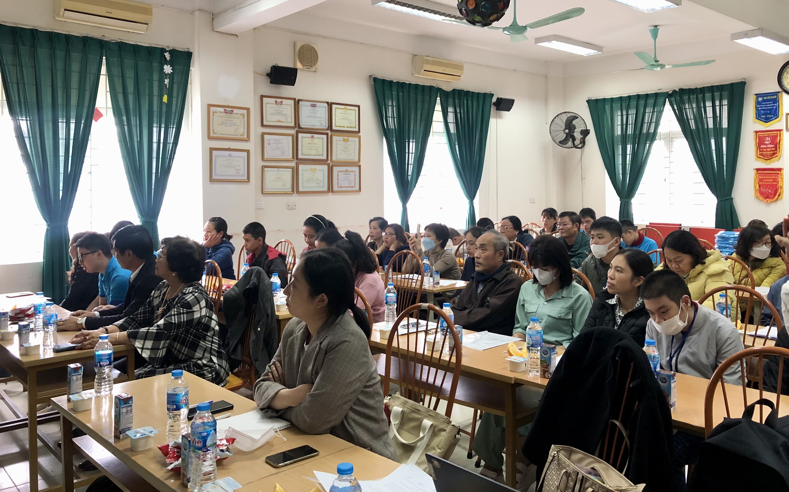 Đồng hành để trẻ khuyết tật có cuộc sống tự lập - ảnh 3