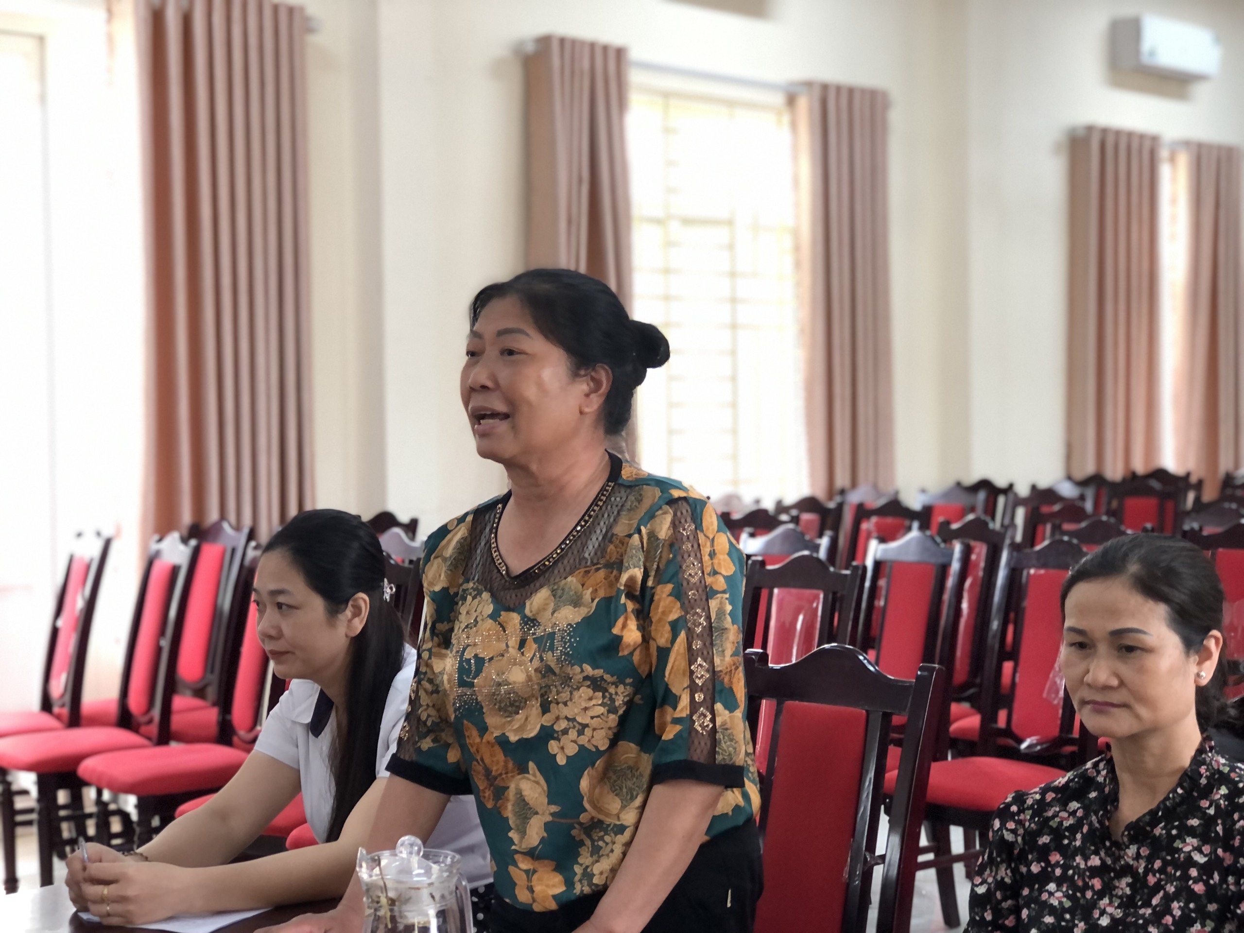 Kiểm tra hoạt động ủy thác vay vốn tại Hội LHPN xã Đông La, huyện Hoài Đức - ảnh 4