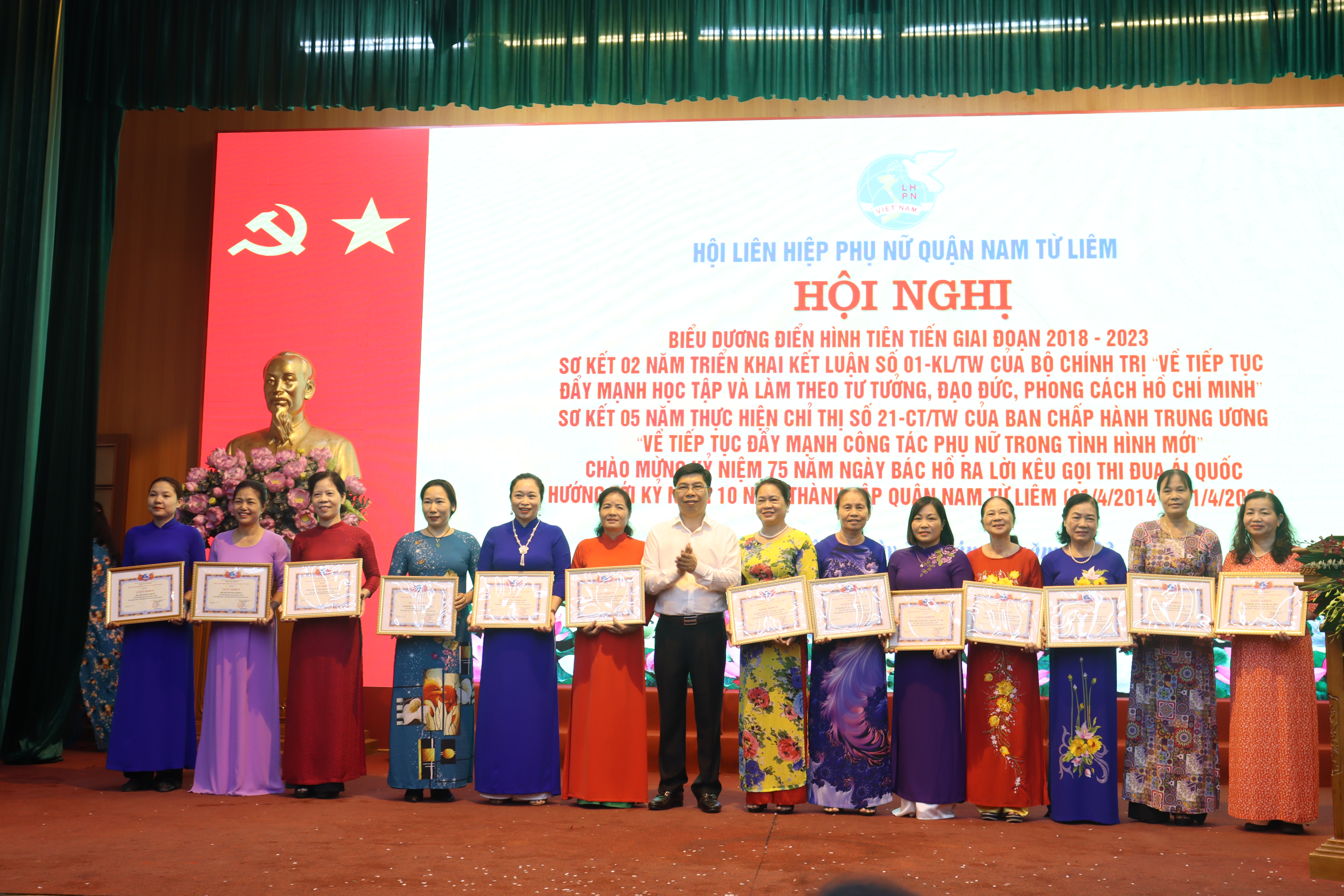 Nhiều điển hình hăng hái trong thi đua yêu nước - ảnh 4