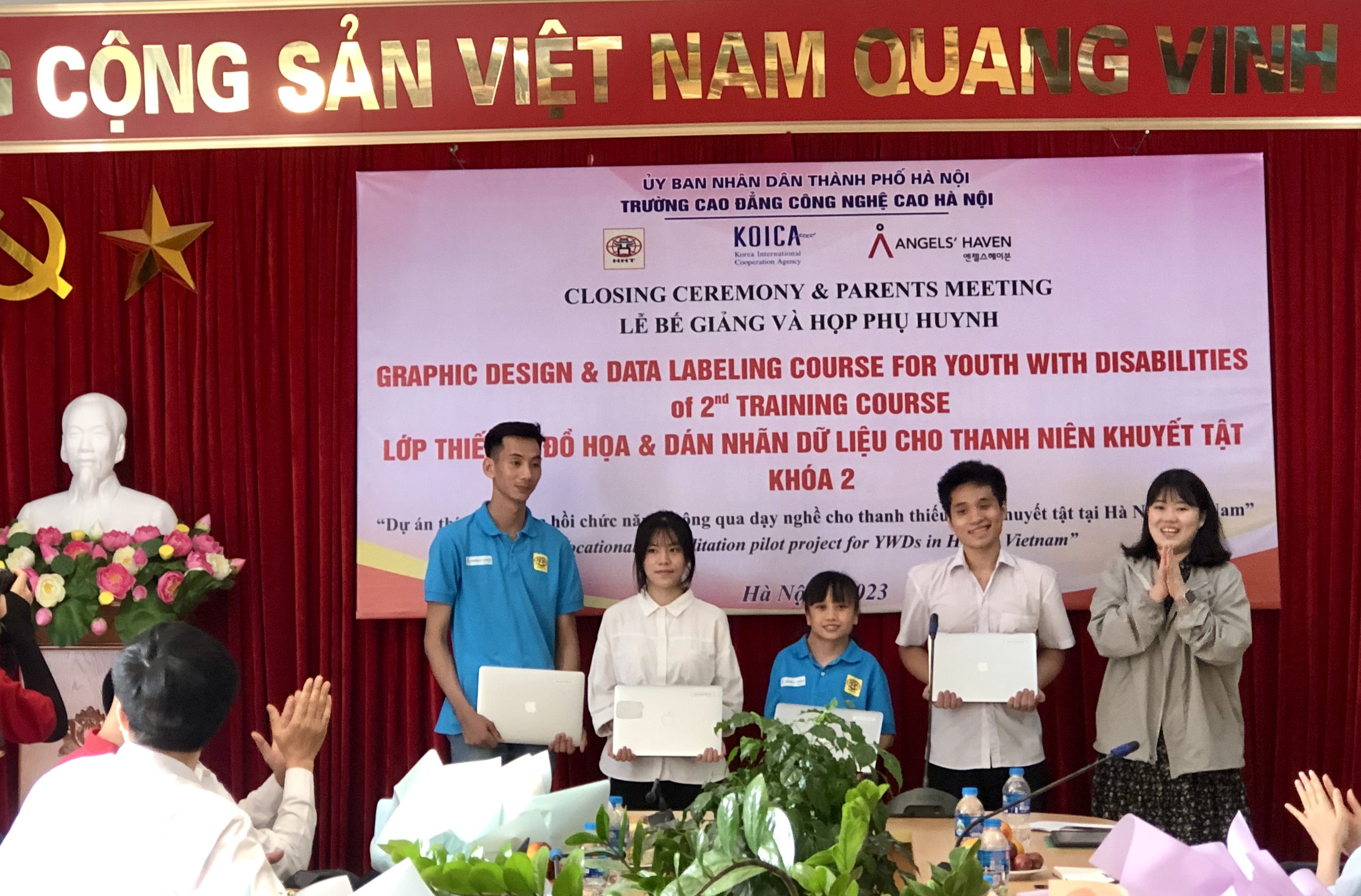 Người khuyết tật cần sự quan tâm của cả cộng đồng để hòa nhập - ảnh 2