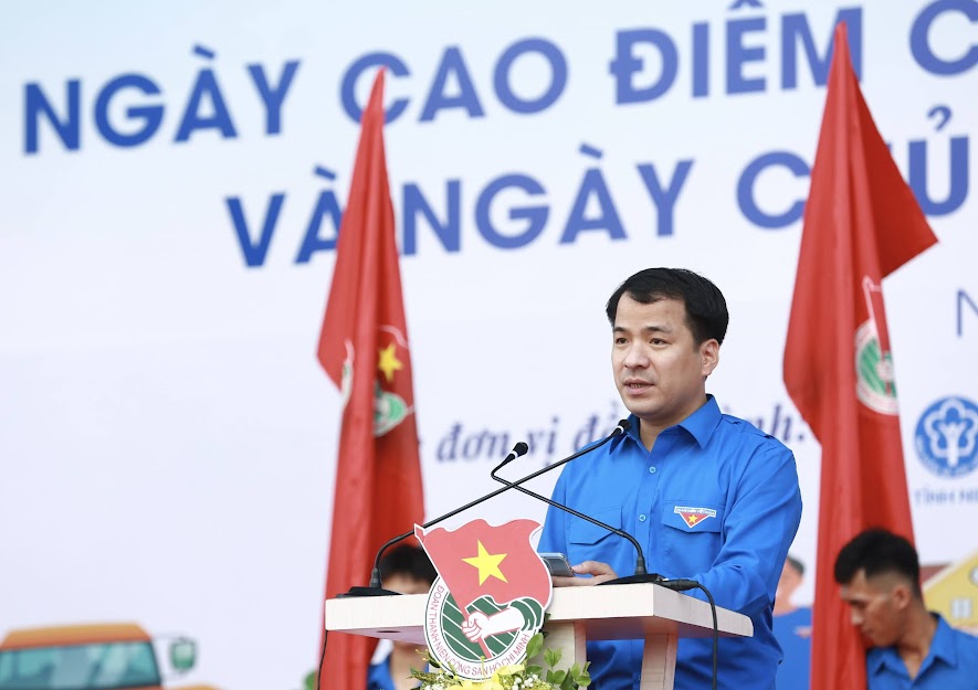 Thu hút đông đảo thanh niên góp phần xây dựng nông thôn mới - ảnh 1