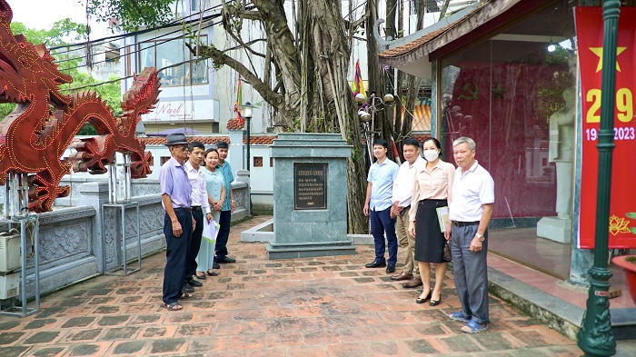Tọa đàm sự kiện lưu niệm Chủ tịch Hồ Chí Minh đến thăm nhân dân Mễ Trì - ảnh 2