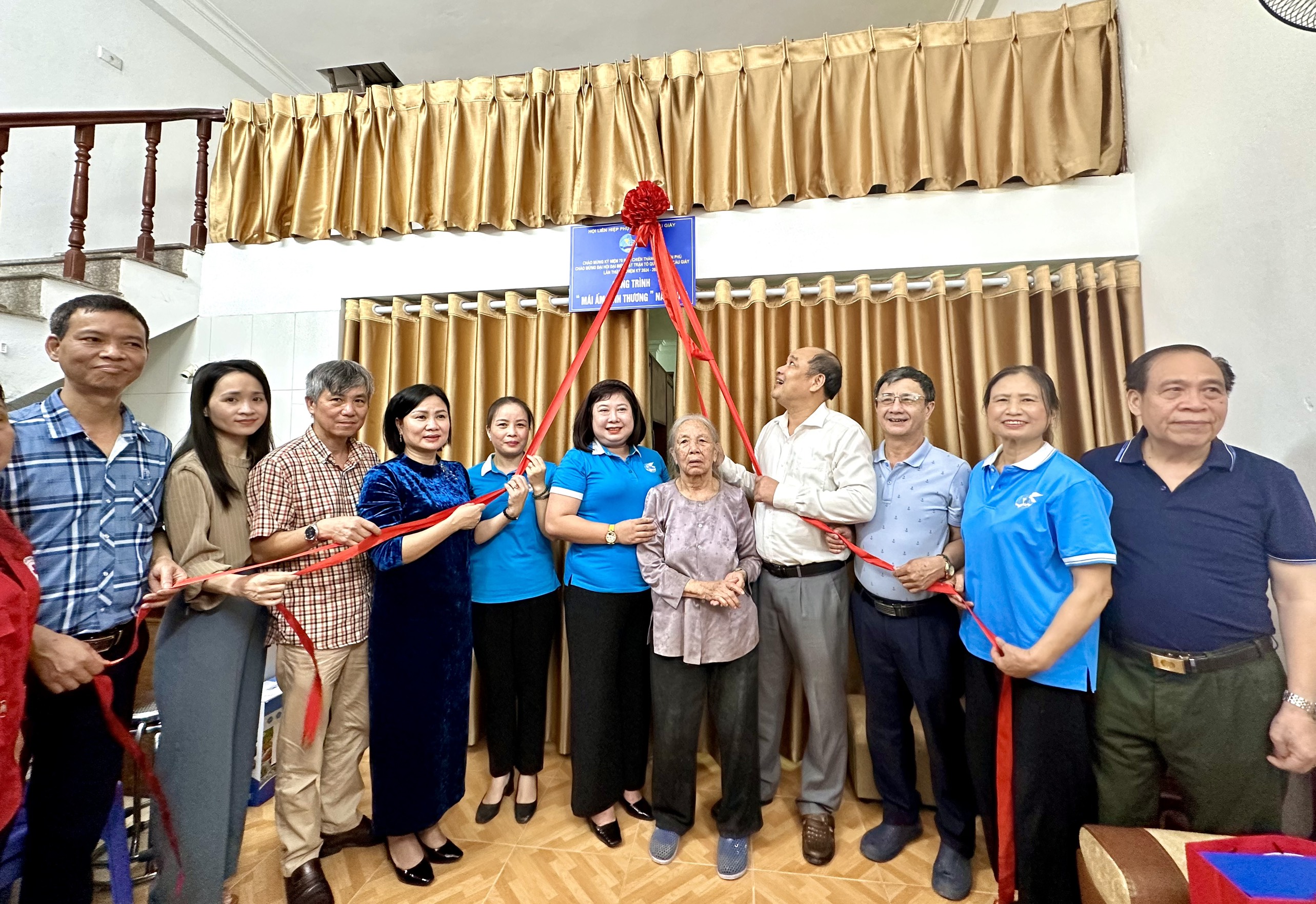 Những giọt nước mắt đậm ân tình - ảnh 1