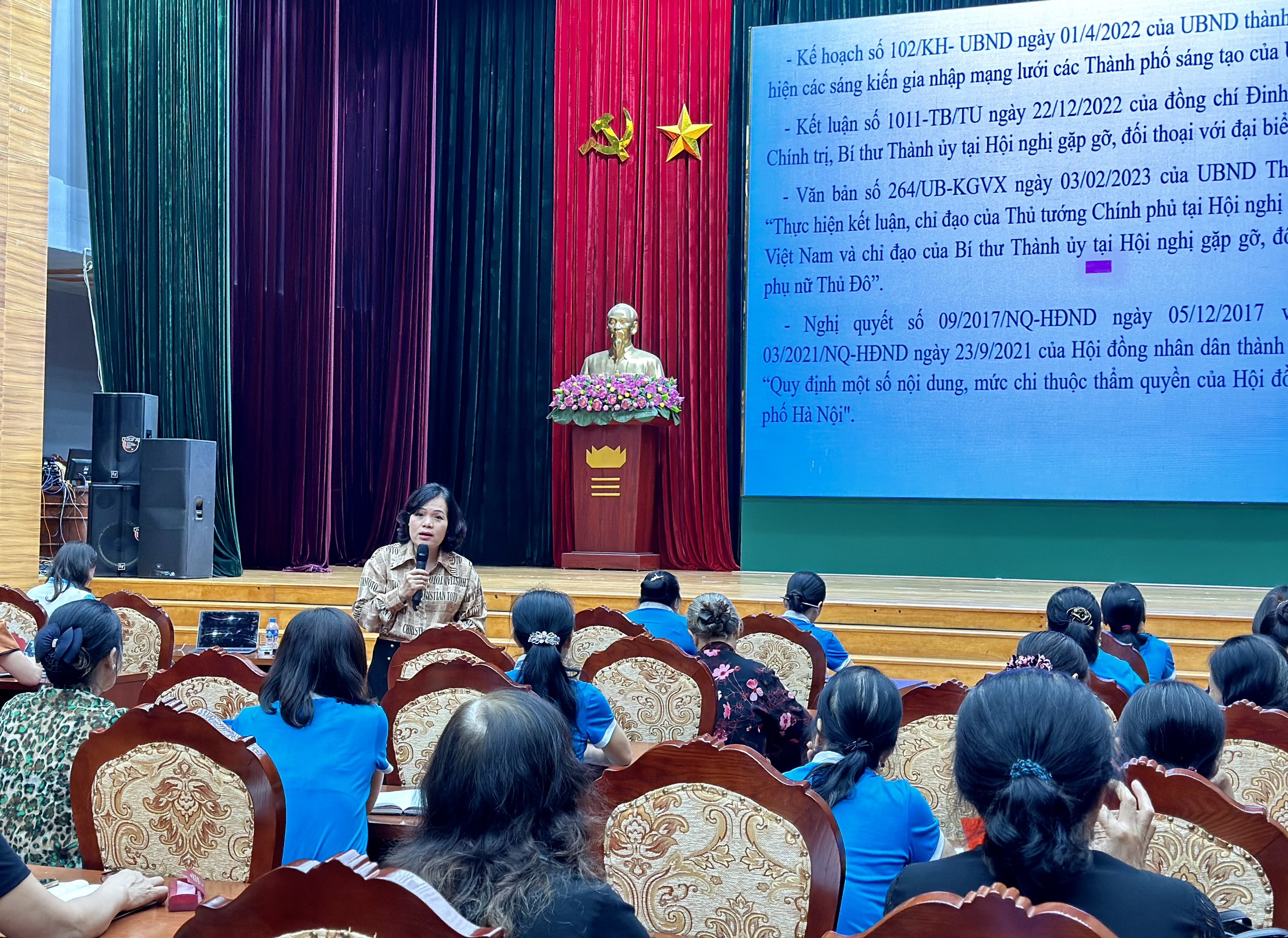 Tập huấn nghiệp vụ về biển đảo và vai trò của phụ nữ trong xây dựng thành phố hòa bình - ảnh 4