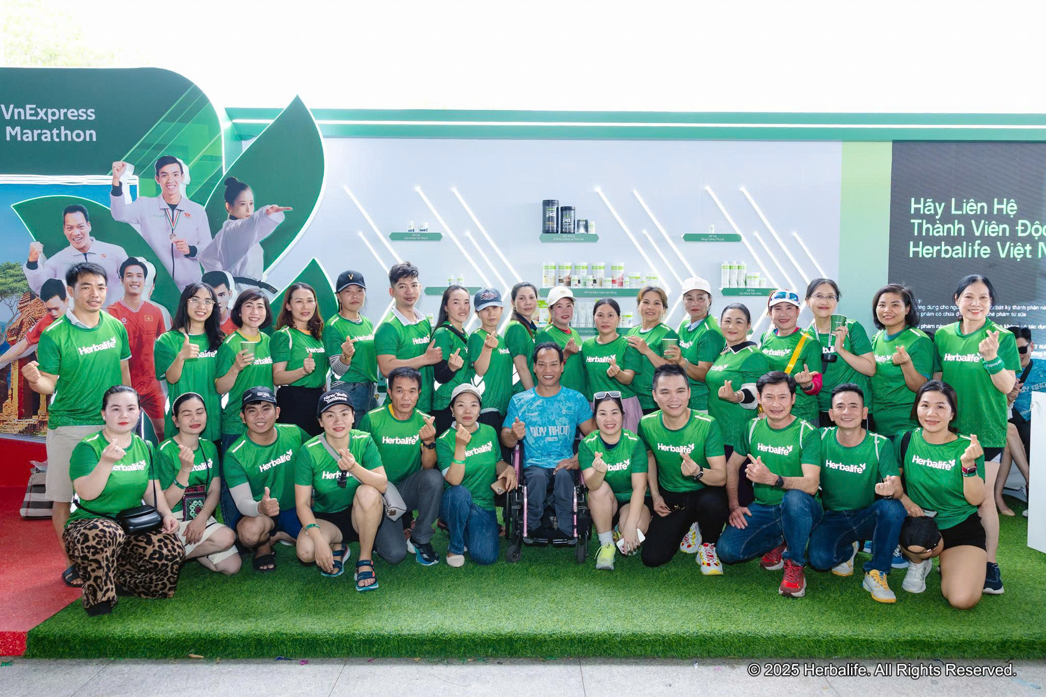 Hơn 12.000 vận động viên tham gia giải chạy VnEpxress Marathon Quy Nhơn 2025 - ảnh 1