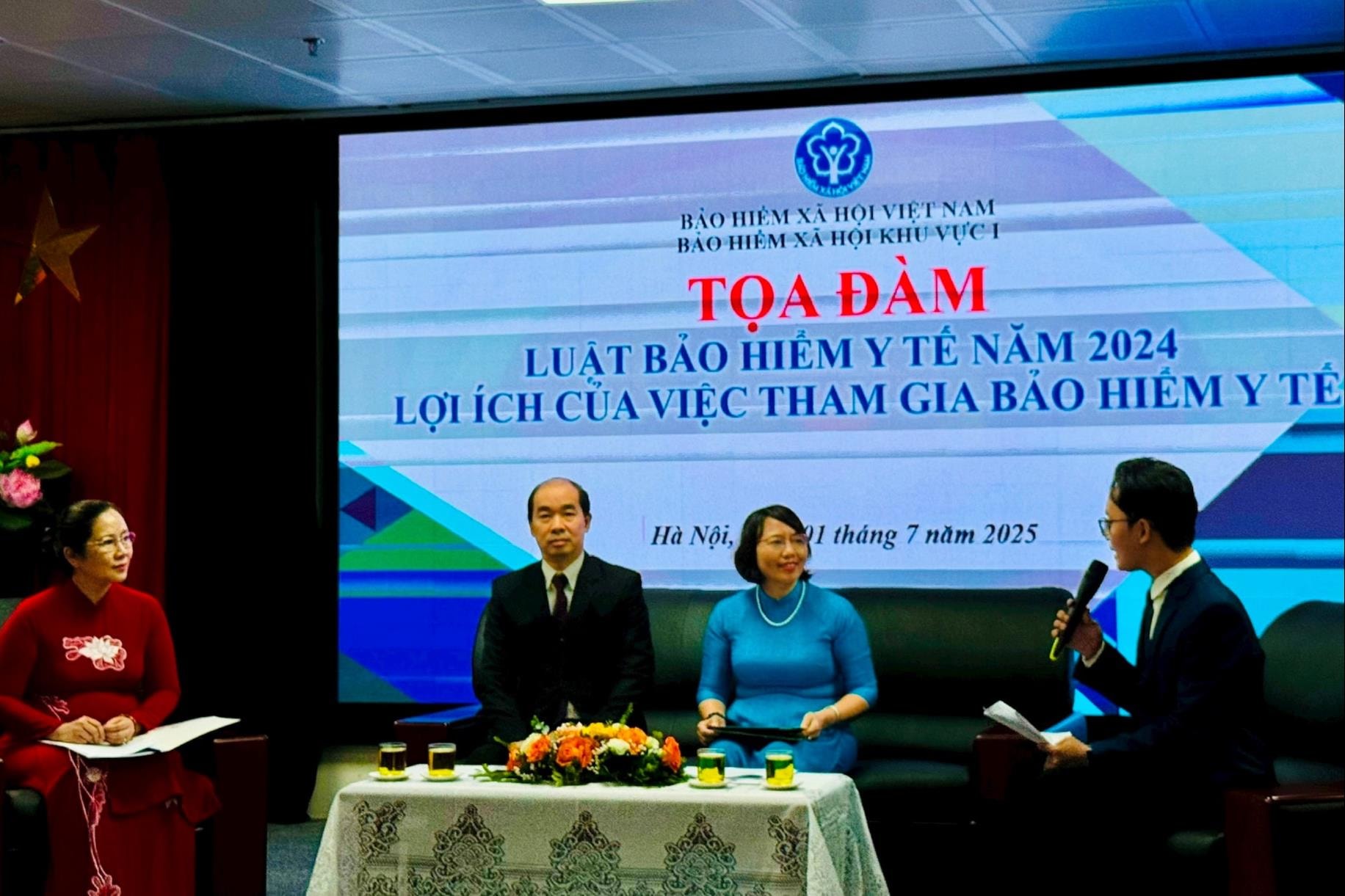 Ngày hội tuyên truyền tư vấn, giải đáp chính sách BHXH, BHYT - ảnh 5