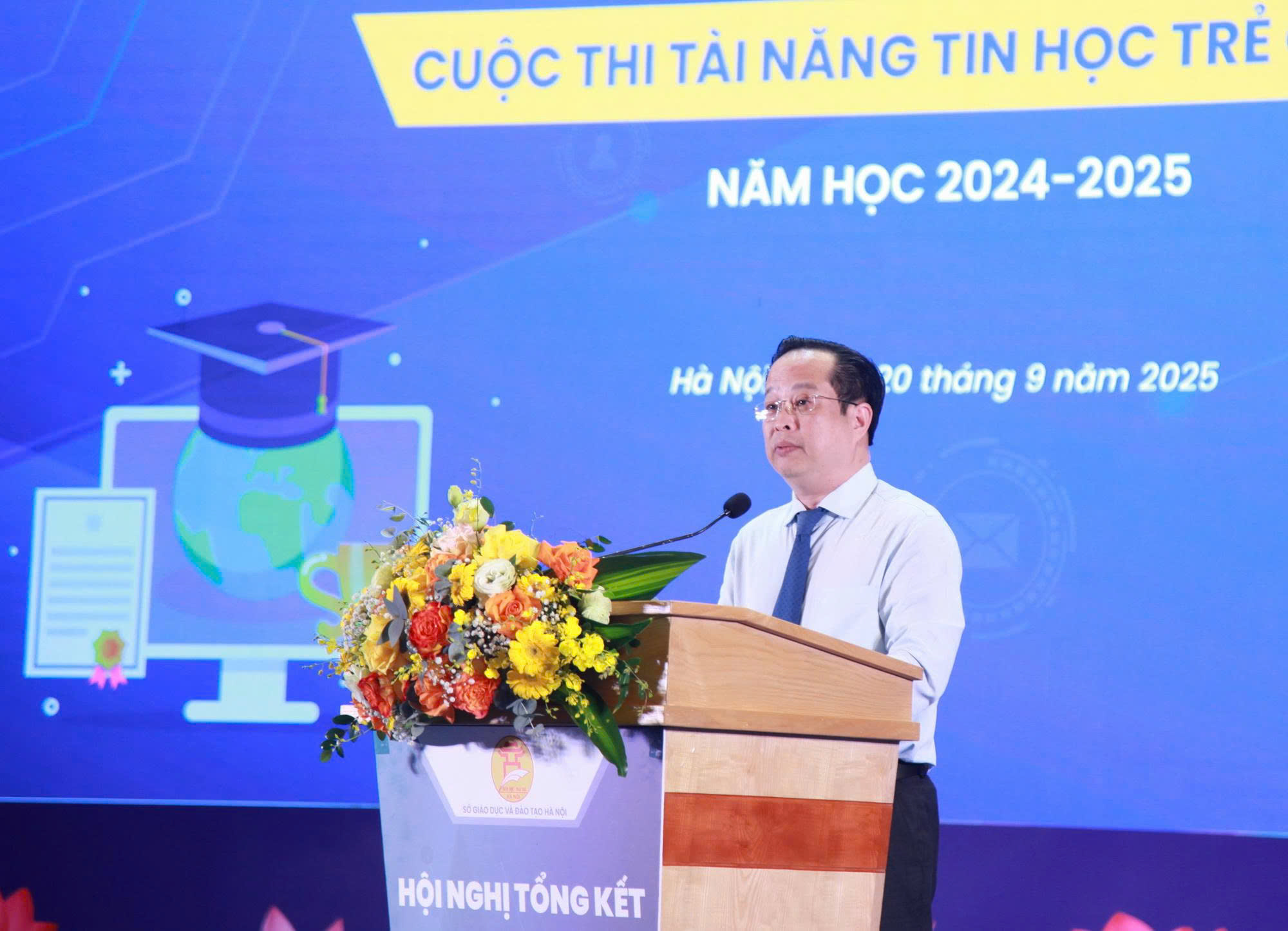 223 thí sinh xuất sắc đạt giải Cuộc thi “Tài năng Tin học trẻ quốc tế TP Hà Nội“ - ảnh 1