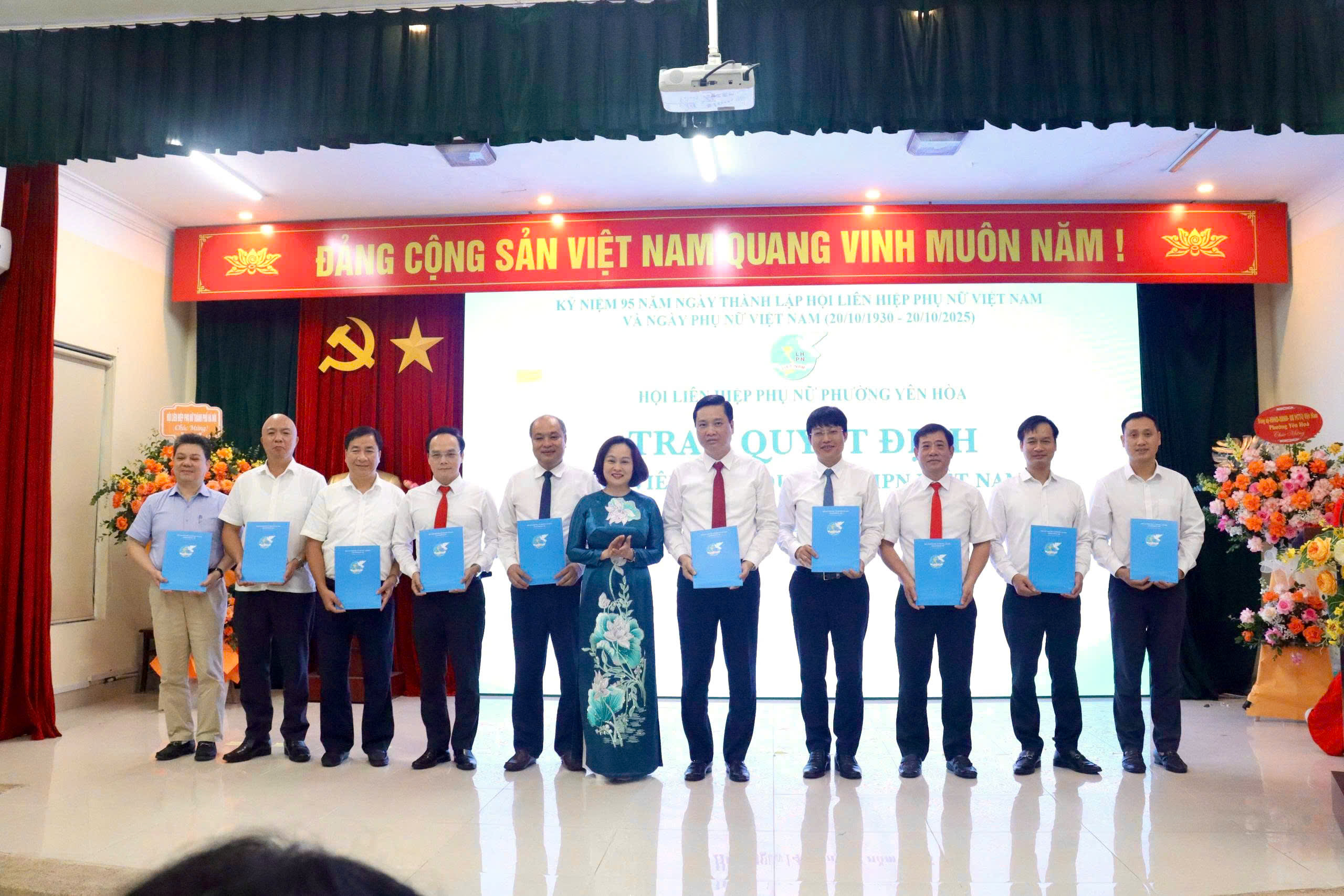 Bí thư Đảng ủy phường Yên Hòa là hội viên danh dự Hội LHPN Việt Nam - ảnh 4