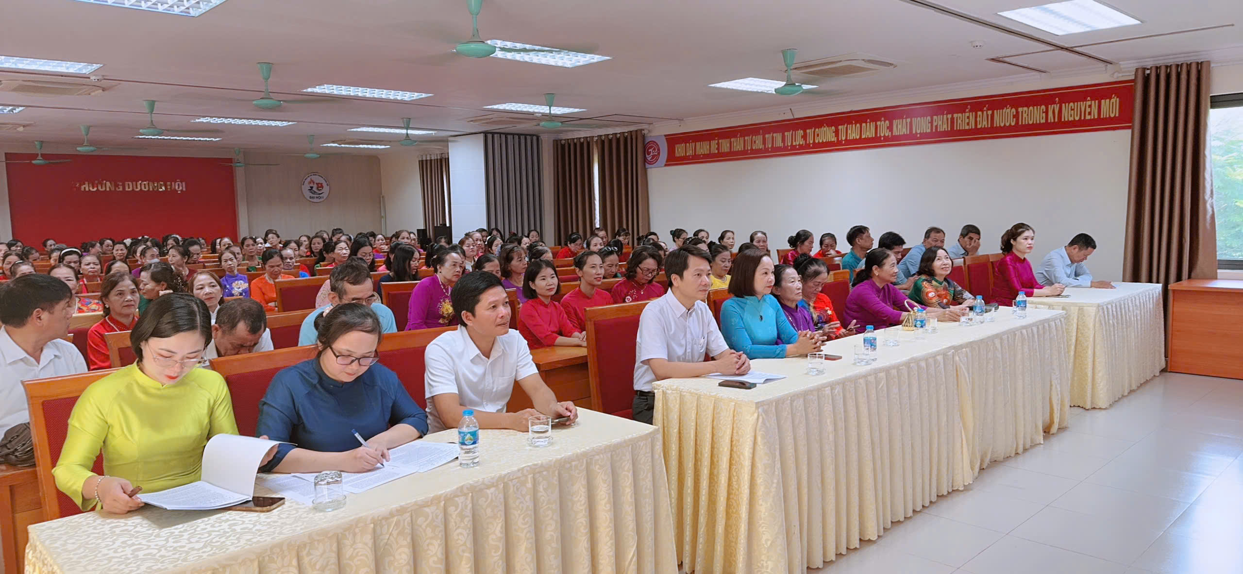 Ngày hội Phụ nữ Dương Nội - Khát vọng, vươn xa - ảnh 1