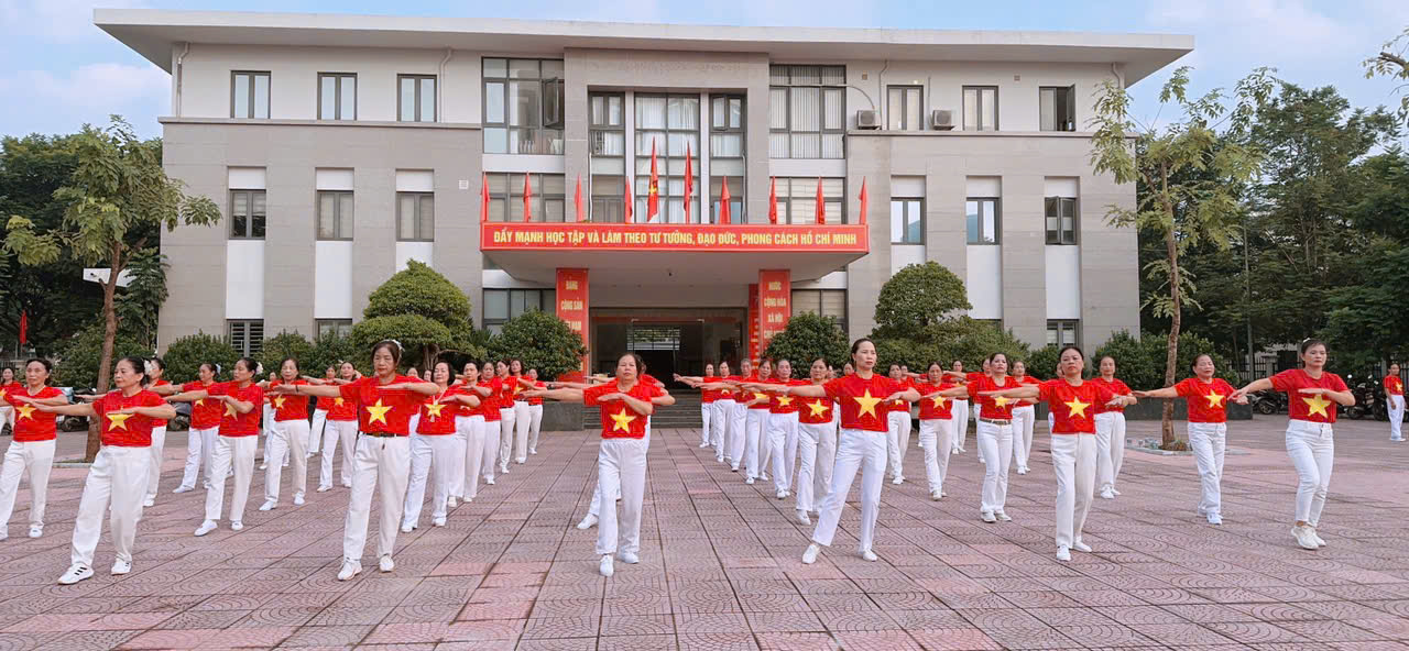 Ngày hội Phụ nữ Dương Nội - Khát vọng, vươn xa - ảnh 6