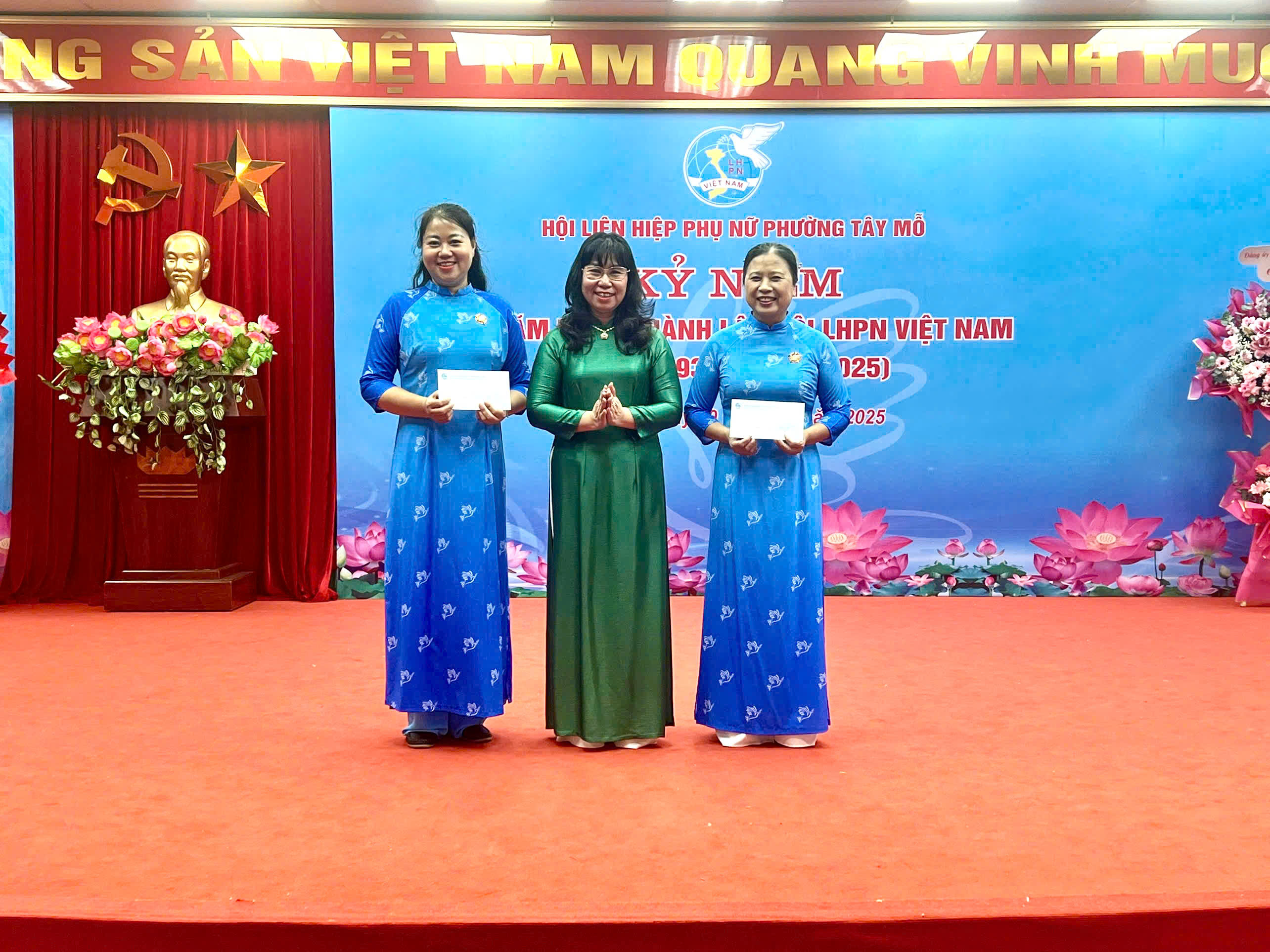 Hội LHPN phường Tây Mỗ kỷ niệm 95 năm ngày thành lập Hội LHPN Việt Nam - ảnh 4