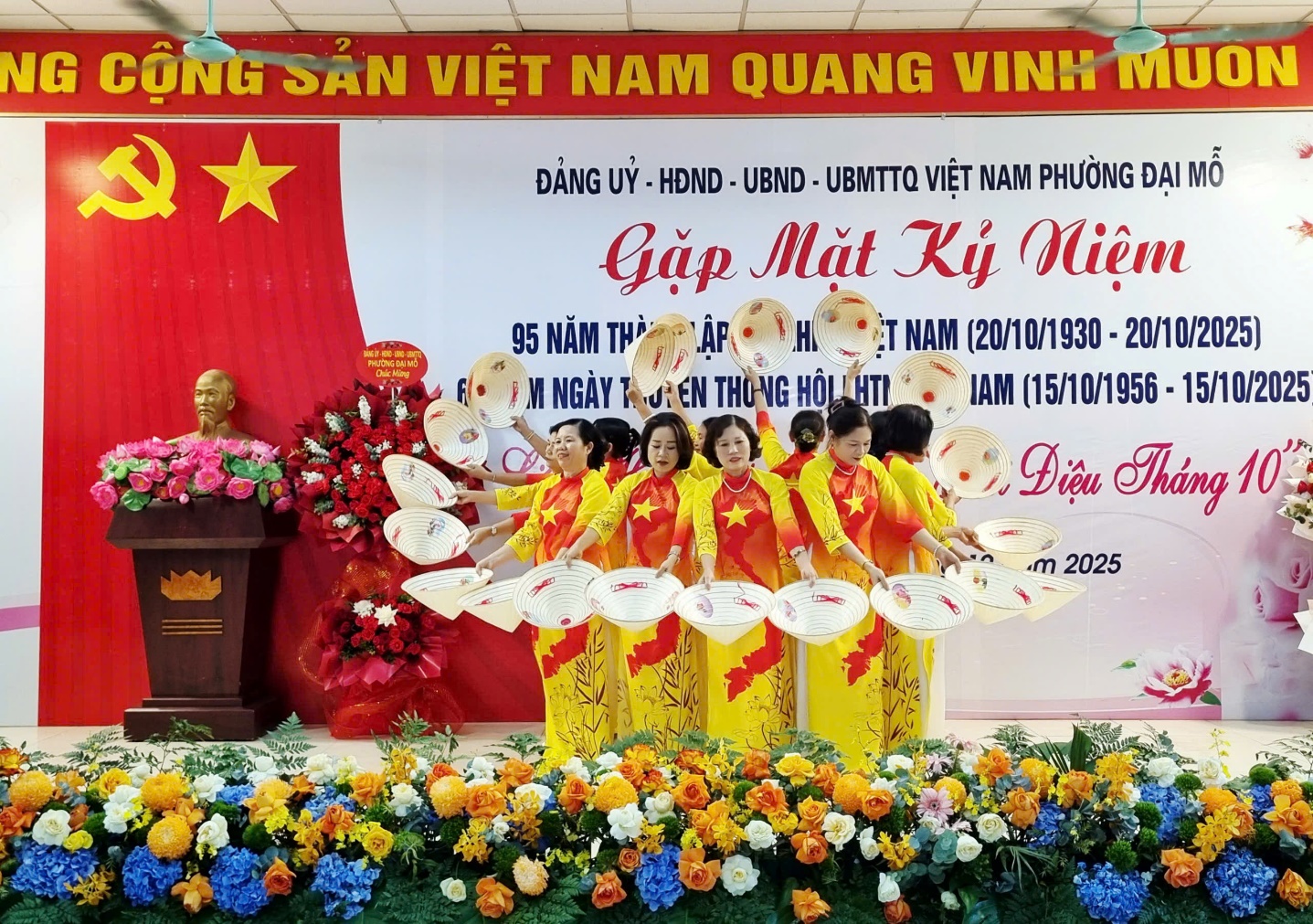 Hội LHPN phường Đại Mỗ liên hoan văn nghệ “Giai điệu tháng 10“ - ảnh 3