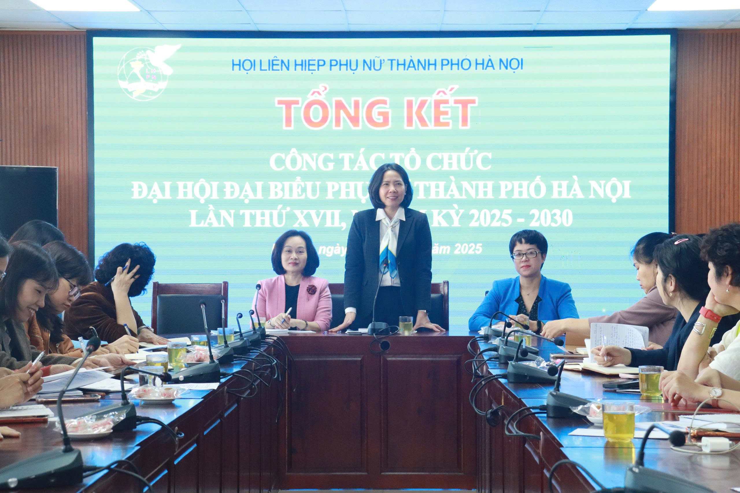 Hội LHPN Hà Nội tổng kết công tác tổ chức Đại hội Phụ nữ và ủng hộ đồng bào miền Trung, Tây Nguyên - ảnh 2