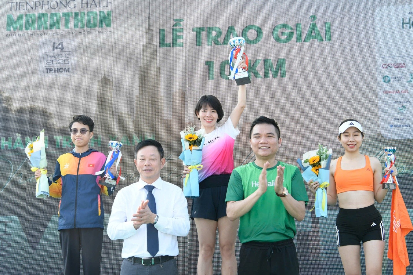 “Tiền Phong Half Marathon 2025”: Giải chạy khuyến khích xã hội khỏe mạnh hơn - ảnh 2