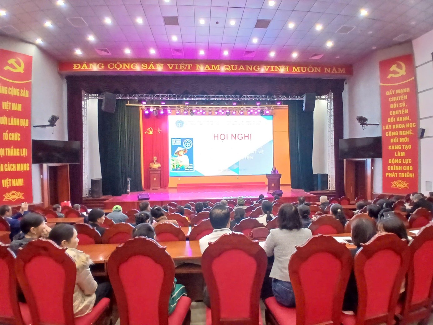 BHXH cơ sở Mê Linh triển khai chính sách hỗ trợ bảo hiểm cho hội viên nông dân - ảnh 1