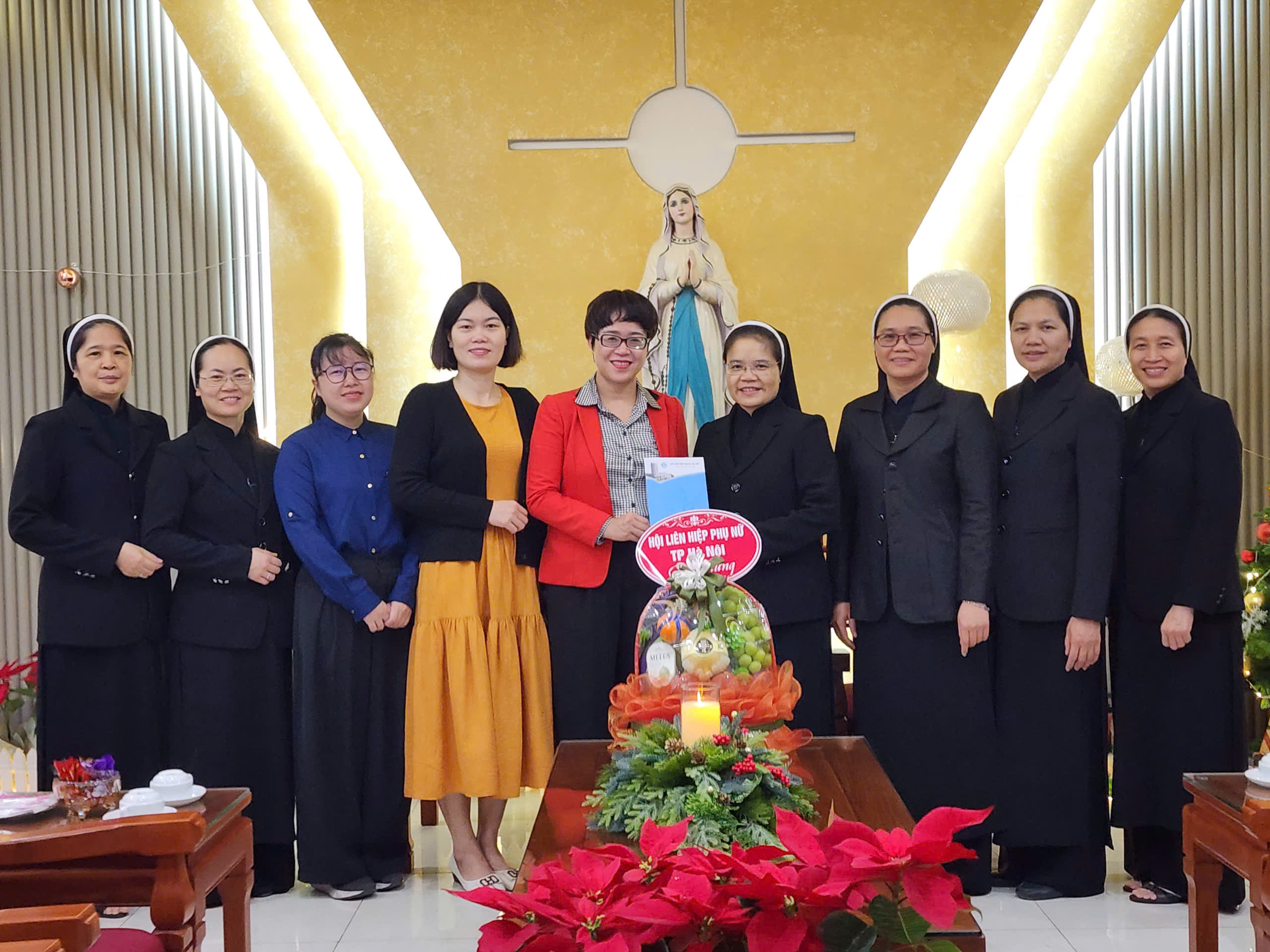 Hội LHPN Hà Nội: Chúc mừng Giáng sinh các cơ sở tôn giáo - ảnh 4