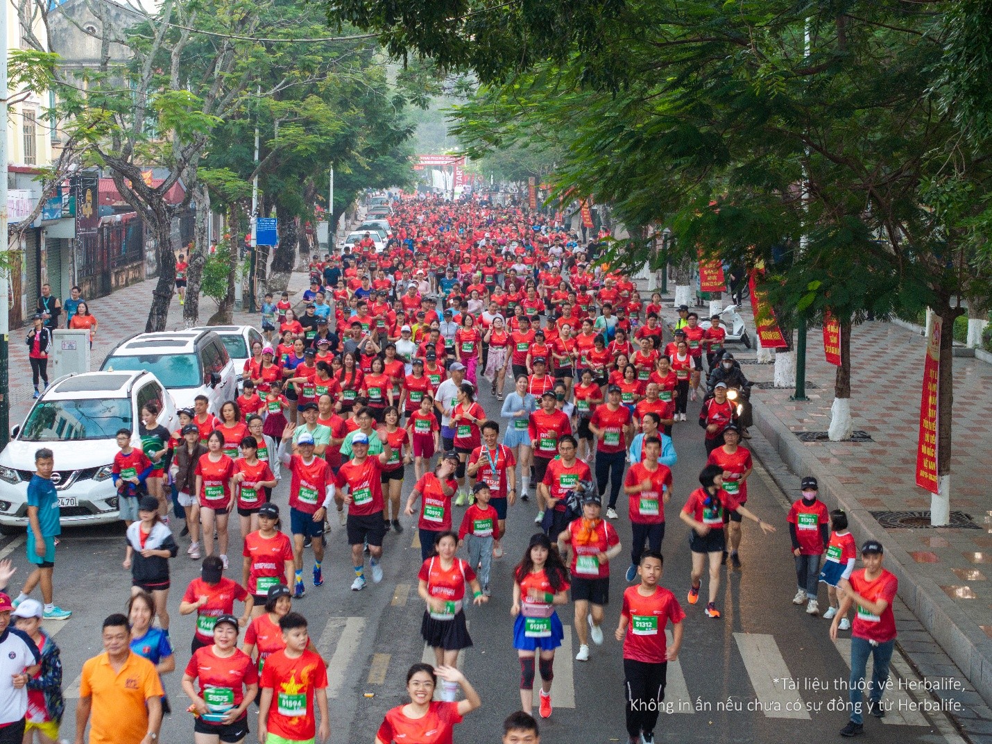 Hơn 14.000 vận động viên tham gia giải chạy VnExpress Marathon Hải Phòng 2025  - ảnh 2