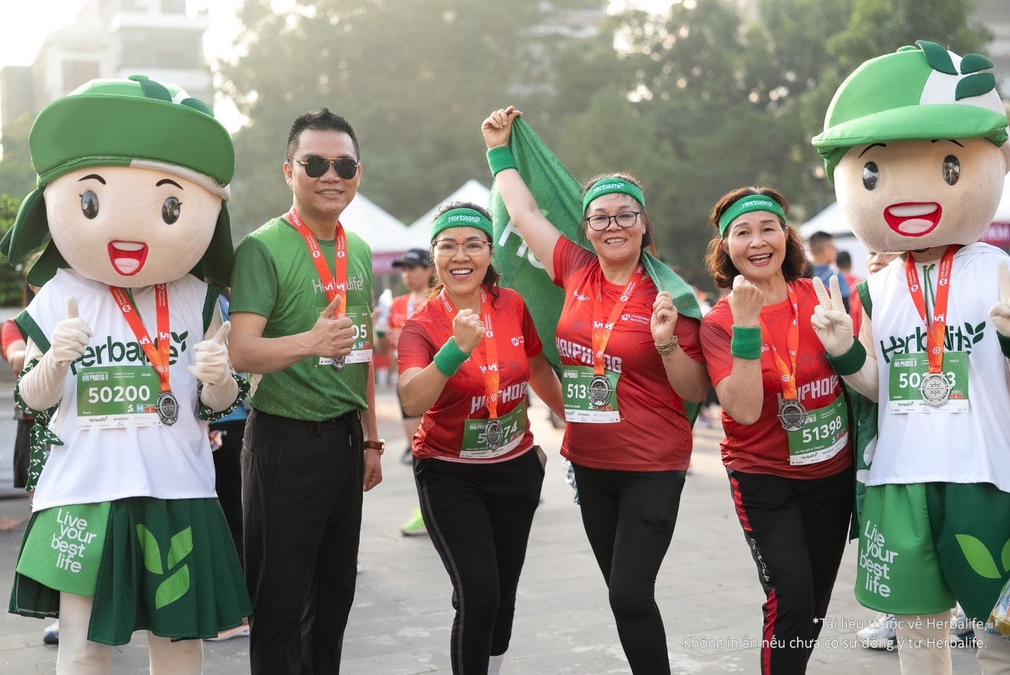 Hơn 14.000 vận động viên tham gia giải chạy VnExpress Marathon Hải Phòng 2025  - ảnh 4