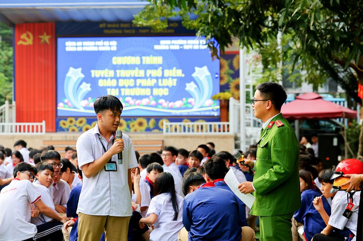 Đổi mới tuyên truyền pháp luật cho học sinh - ảnh 1