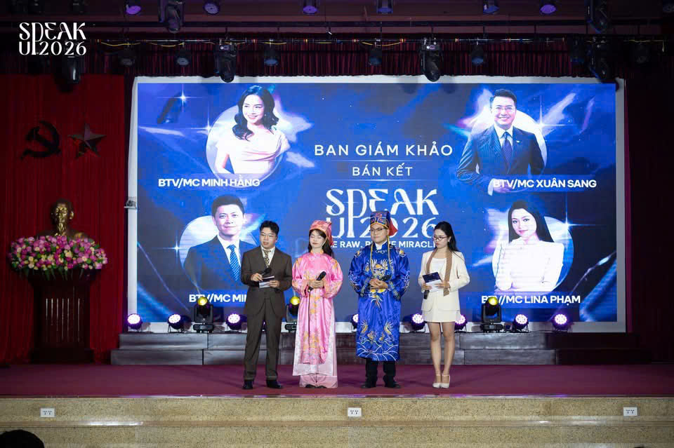 20 thí sinh tranh tài dẫn chương trình tại sân chơi uy tín trường Báo - ảnh 1