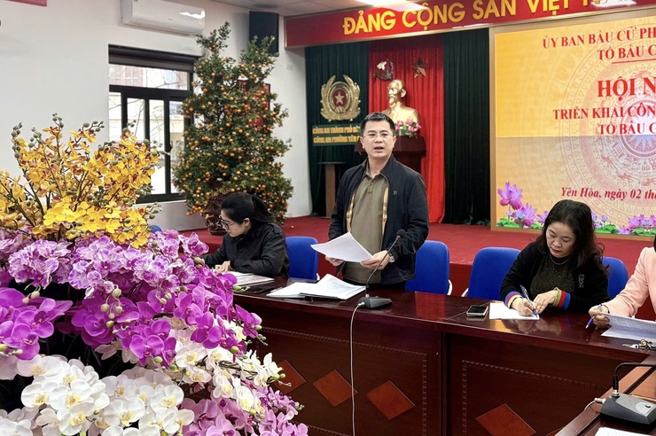 Ban Bầu cử số 2 Ủy ban Bầu cử phường Yên Hòa họp triển khai công tác bầu cử - ảnh 1