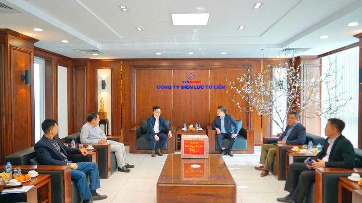 Lãnh đạo phường Từ Liêm thăm, động viên lực lượng trực Tết  - ảnh 4