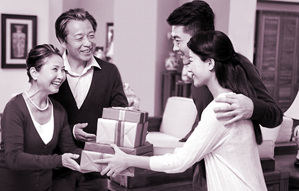 Các ông bà đã lần lượt vằng bóng - ảnh 2