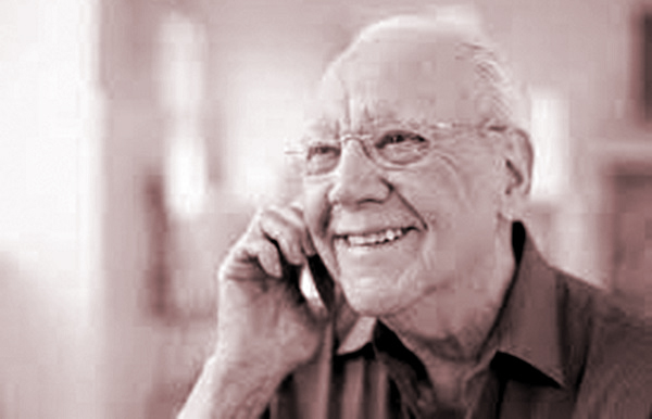 Chiếc điện thoại không im lìm của ông nội  - ảnh 1