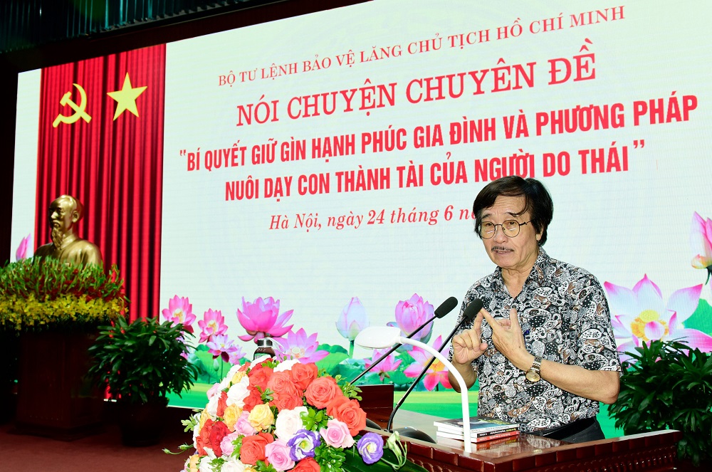 Tuyên truyền kiến thức, kỹ năng chăm sóc, bảo vệ trẻ em và giữ gìn hạnh phúc gia đình - ảnh 2