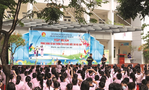 Phòng chống đuối nước, nhiệm vụ của người lớn an toàn của trẻ nhỏ - ảnh 1