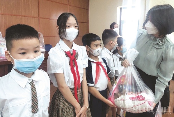 Các cấp Hội Phụ nữ lan tỏa hiệu quả chương trình “Mẹ đỡ đầu” - ảnh 3