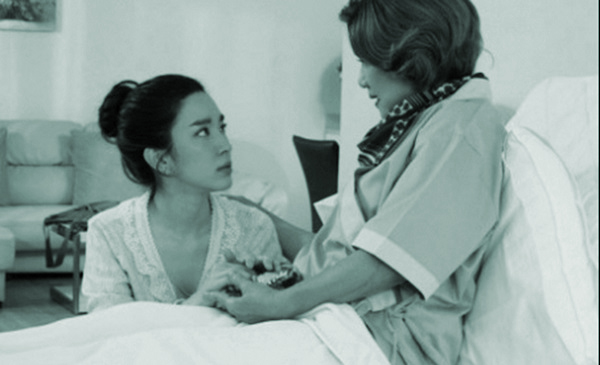 Mất mẹ rồi, anh em chỉ còn là “người quen”? - ảnh 3