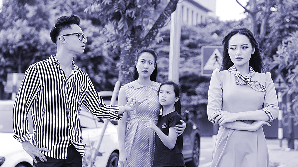 Em chồng hóa ô-sin trong nhà - ảnh 1