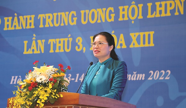 Phụ nữ đóng góp tích cực vào kết quả chung của đất nước năm 2022 - ảnh 1