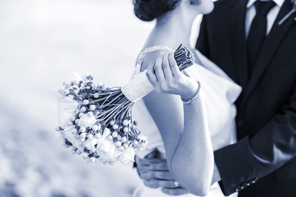 Tái hôn để… tìm mẹ cho con - ảnh 1