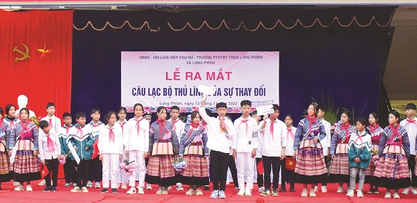Tích cực vận động thay đổi “nếp nghĩ, cách làm” cho phụ nữ dân tộc miền núi - ảnh 1