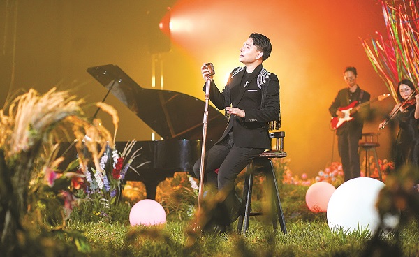 Giọng ca phi giới tính Trần Tùng Anh: “Tôi nghĩ trong cơ thể mình có hai con người” - ảnh 3
