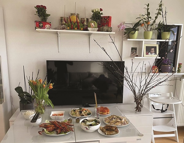 Người Việt xa xứ giữ Tết truyền thống - ảnh 1