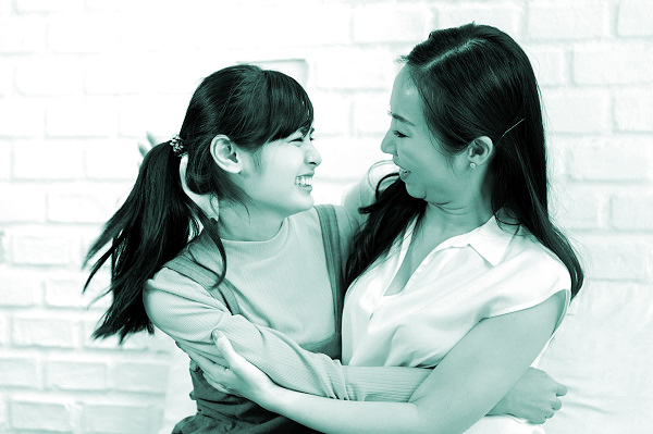 Rồi con sẽ lại yêu - ảnh 1