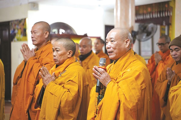 Đầu năm đi lễ cầu an: Thực hành sao cho đúng? - ảnh 1