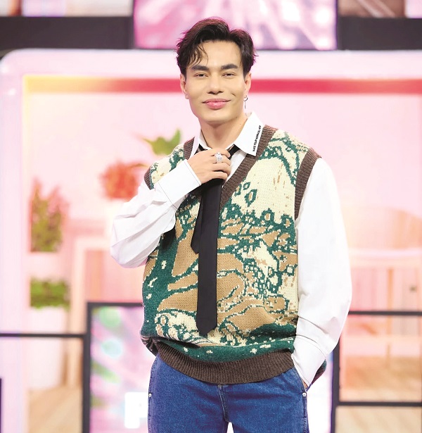 Nghệ sĩ vạ miệng khi livestream: Sai một li, đi luôn... danh tiếng - ảnh 2