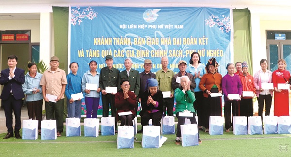 Phụ nữ cả nước hướng về Điện Biên - ảnh 3